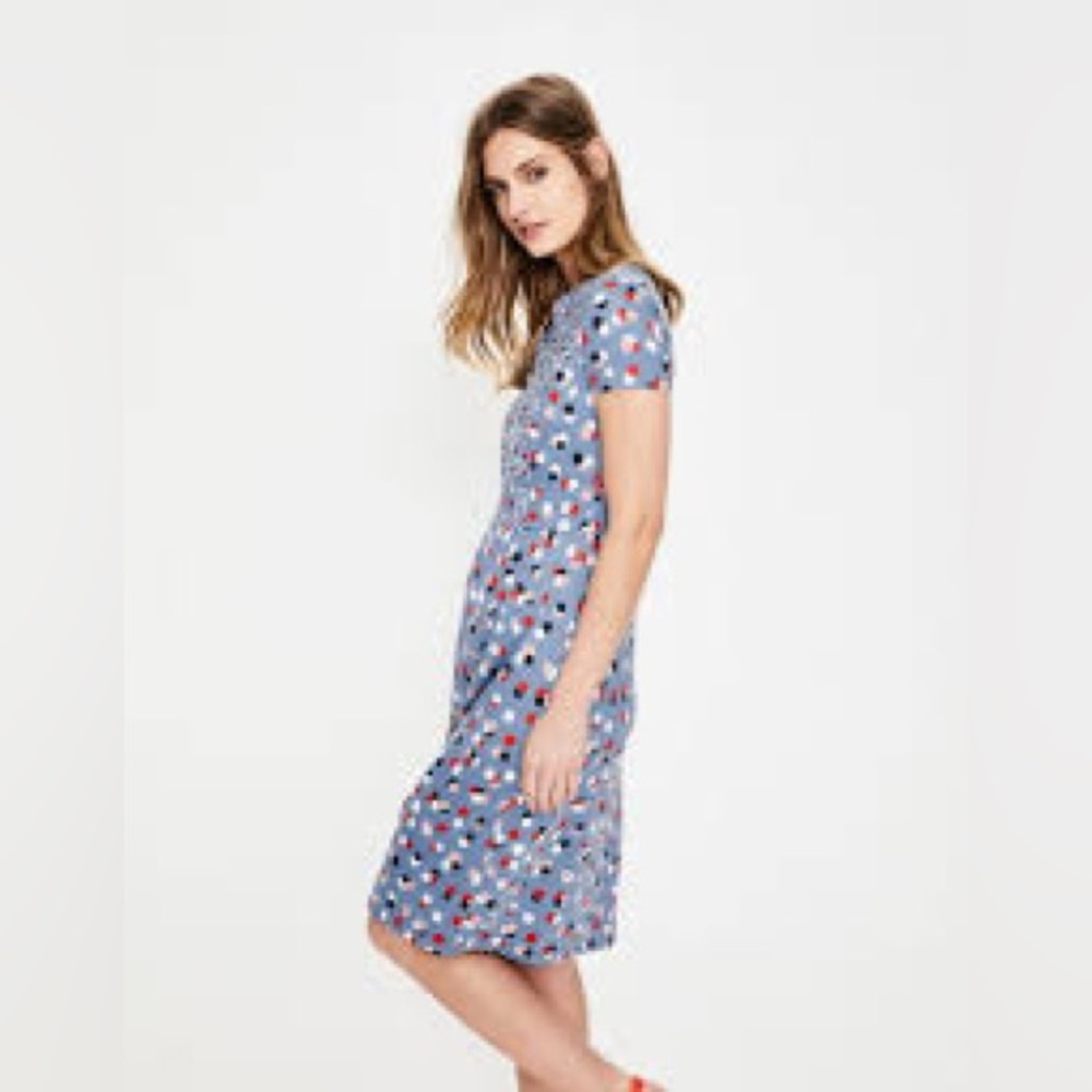 BODEN โค๏ธ Emory Knit Jersey Dress in Fallen Blossom Blue Print Size 12 Cotton,EUC - Picture 3 of 8